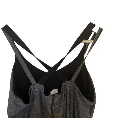 Danskin athletic tank top cross cross straps charcoal gray black medium Black