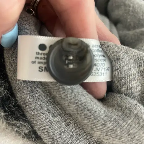 Three Dots Gray Faux Fur Vest Size S | Button Front Sweatshirt Trim Layering