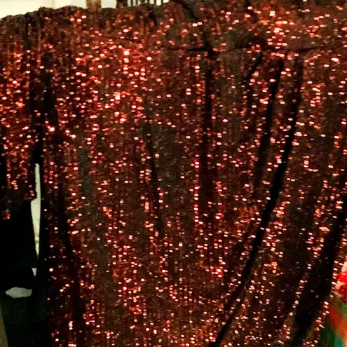 City Chic Beautiful sequined dress PLUS SIZE 🌹🌹🌹