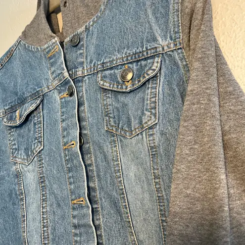 Y2K Vintage 2000s Blue and Gray Jean Jacket with Cropped Style SZ M Coat Size M