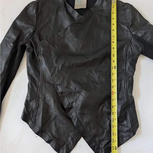 Hinge 'Waterfall' Leather Drapped Jacket in BLACK Size M