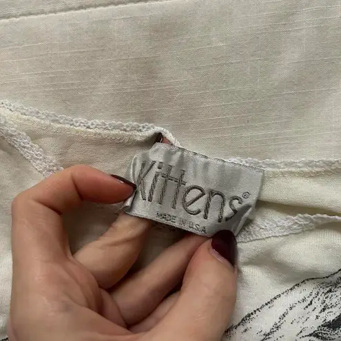 Vintage Kittens White and black tiger graphic tee mama baby tiger sz medium