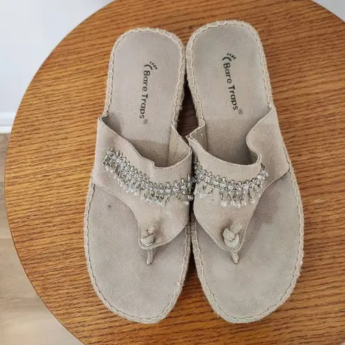 Bare Traps Karma Beaded Flip Flops in Light Khaki Size 7 Tan Boho Sandals