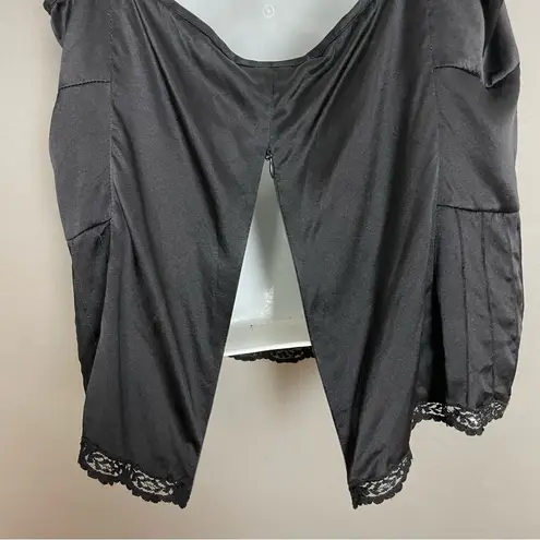 E by Eci Silk Camisole Tank Top Black Lace Embroidery Pintucks Sequins Size 12