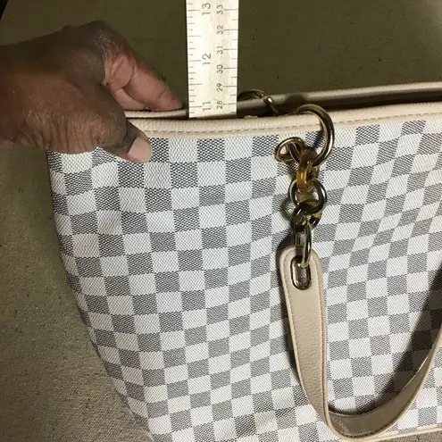 Lola Benson Starr Monogram Damien Handbag (Missing keychain) EUC (Clean inside)