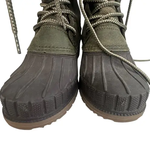 Kamik  3M Thinsulate Water Resistant Genuine Leather Lace Up High Boots Womens 7