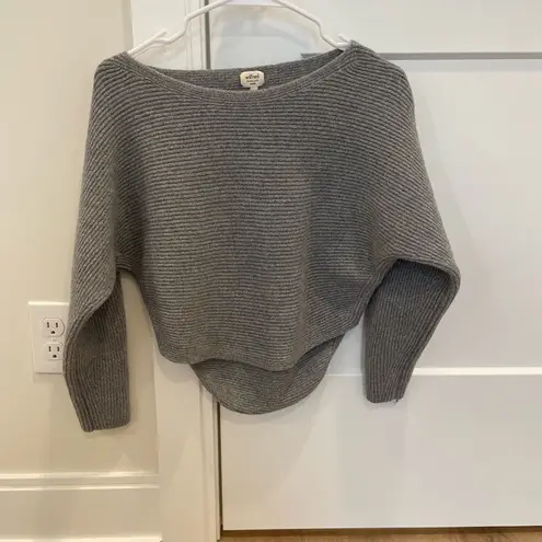 Wilfred by Aritzia bundle- two sweaters, and a top