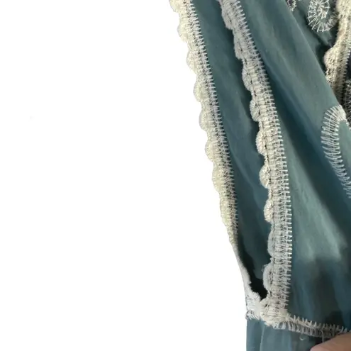 Democracy Women's Embroidered Boho Peasant Top Size M Teal Blue Lace Crochet NWT