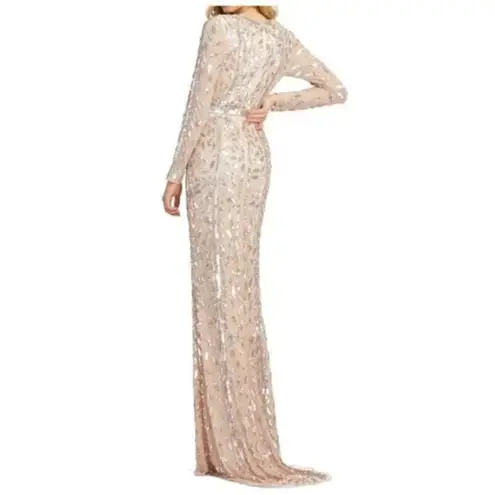 Mac Duggal Embellished Long Sleeve Evening Gown in Rose Gold Size US 6