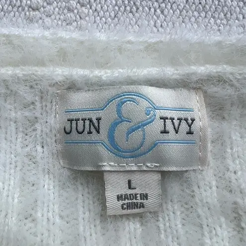 Jun & Ivy  Cropped Fluffy White Cardigan Size L