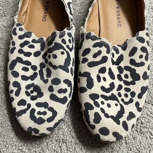 Lucky Brand  Women’s Cooley Animal Print  Flats | Size 7.5