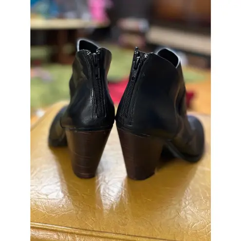 Gianni Bini Women's  Boots 8M Black