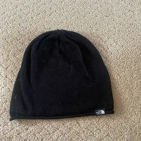 The North Face 𝅺 Black Stocking Hat Bin BB