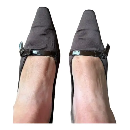 J. Loren Collection vintage brown fabric covered pumps with square toes size 8.5