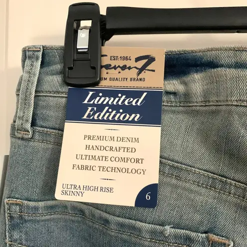 Seven7 š Jeans Ultra High Rise Skinny Jeans in Dream Lover