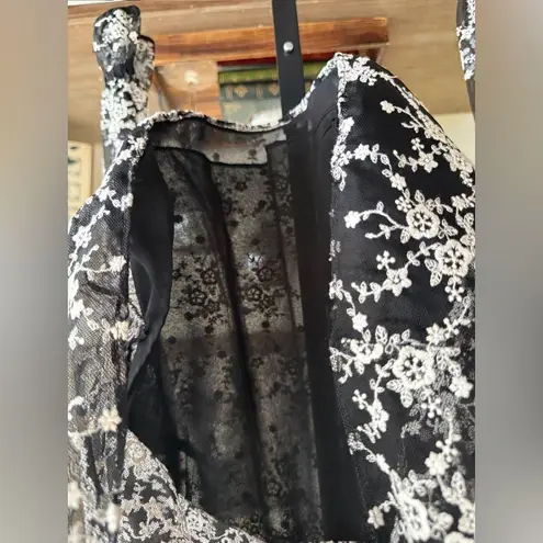 Intermix Romantic Lace Sheer Puff Sleeve Blouse Black White Mesh Floral Embroidered Top