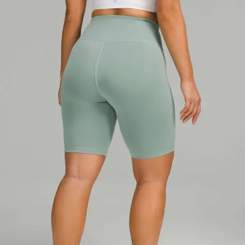 Lululemon Wunder Train Contour Fit High-Rise Short 8" Misty Glade