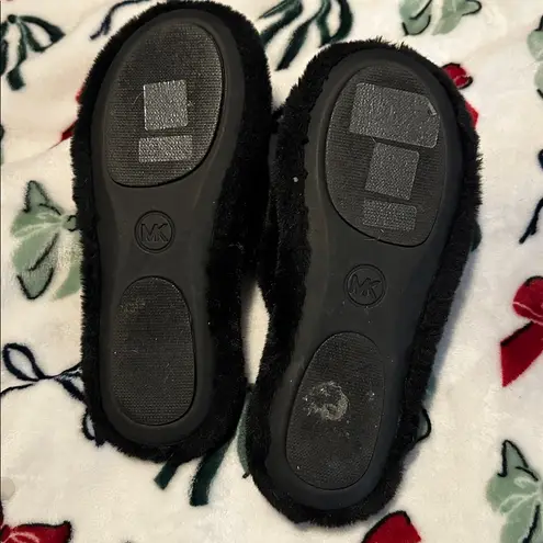 MK Michael Kors Fuzzy House Slides Black Size undefined
