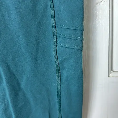 Oiselle Teal Size 4 cropped leggings