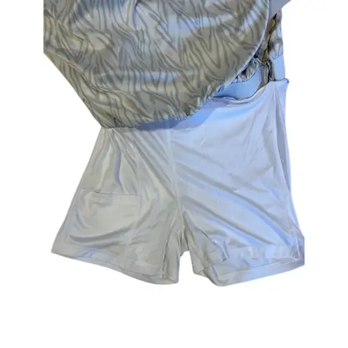 GREG NORMAN Animal Expedition Pull on Golf Pickleball Skort Women's Size MEDIUM Black