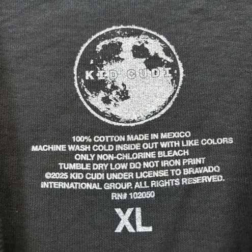 Kid Cudi Free Album Smoke Silhouette T-Shirt Size XL