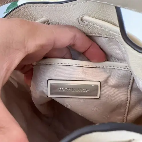 Tory Burch NWT  Willa Mini Bucket‎ Bag thumbnail 7