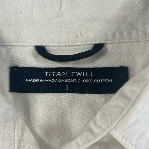 Titan Twill Classic White Wichita State Shockers Vintage Long Sleeve Button Up Size L