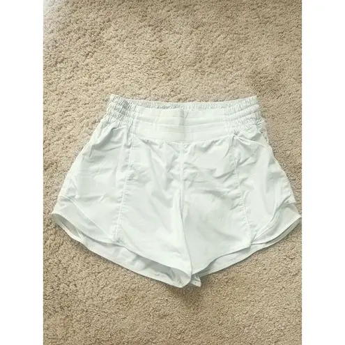 Lululemon  Hotty Hot Short *High-Rise Long 4" White size 6