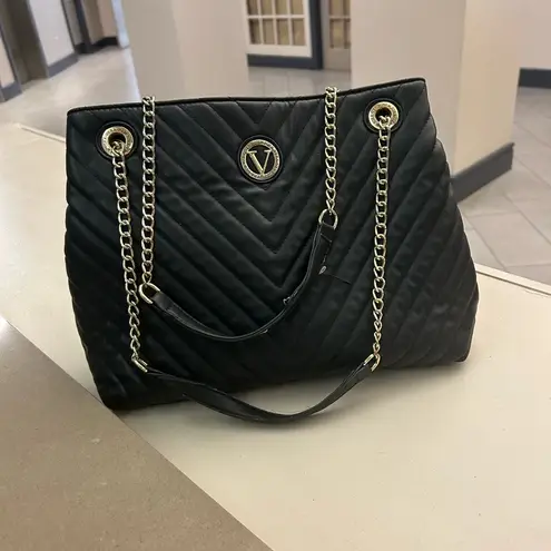 Bag Stylish Black Quilted Shoulder Bag with Chain Straps VERA New York Preowned