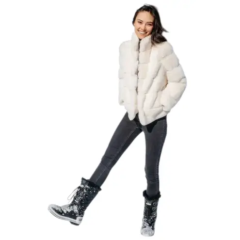 Donna Salyers Fabulous Furs Ivory Faux Fur Jacket 3X Plush Soft Luxe Winter Coat