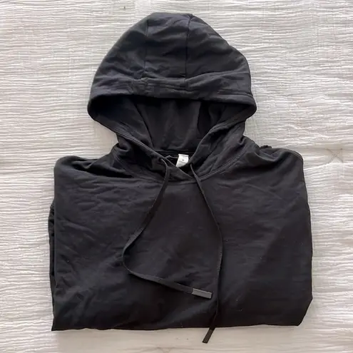 Lululemon Black Twisted and Tucked Pullover Hoodie Size 6