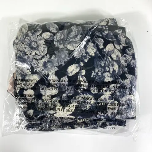 Cinq à Sept NWT Cinq a Sept Adis Floral Print Silk Skirt Size 4