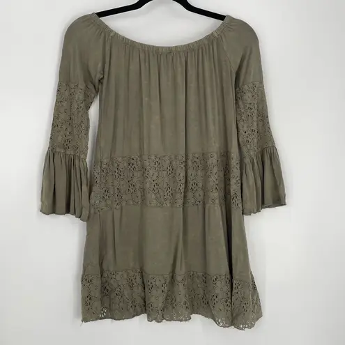 Beverly Hills Polo Club POL Women's Olive Green Off Shoulder Bell Sleeve Boho Lace Trim Top Size Small