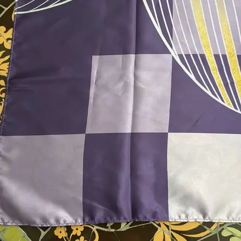 TATCHI SILKY SQUARE SCARF Purple