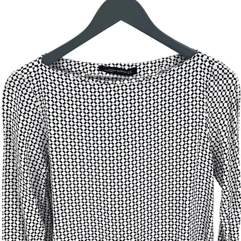 ZARA  Womens Geometric Hi Low Boat Neck Long Sleeve Blouse Black White Medium