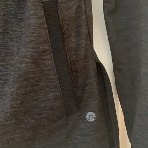 Apana Gray cowl neck workout casual top pockets M Charcoal Drawstring Pullover