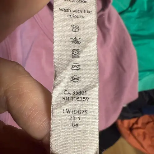 Lululemon  size 2 Tank Top Embroidered Logo Mauve Cropped Crop