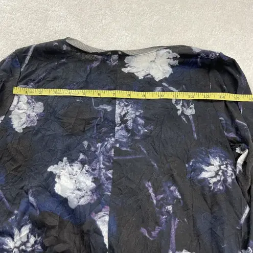 Simply Vera Wang Crinkle Floral Top Blouse Womens S Black 3/4 Handkerchief Hem Purple