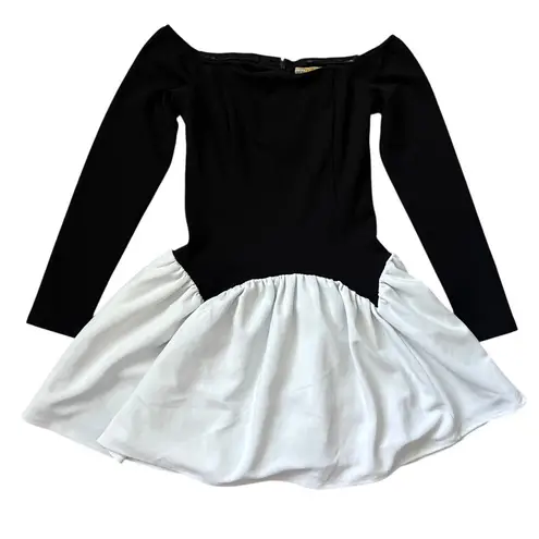 Awaylee Drop Waist Off The Shoulder Mini Dress Black & White Size Medium