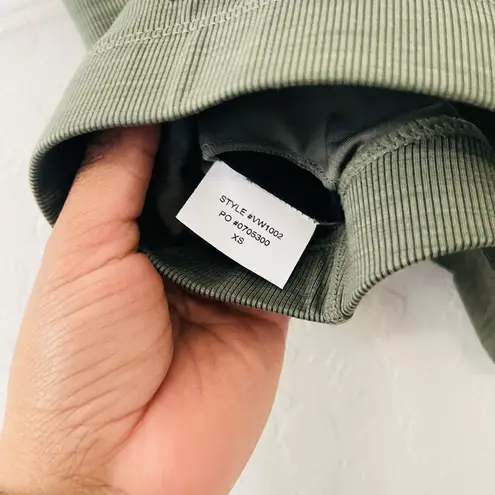 Vuori Lux Rib Daily Sports Bra