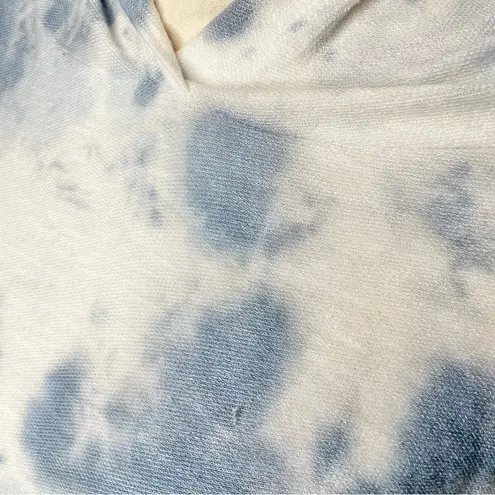 Kittenish Blue White Tie Dye Long Sleeve Cropped Boxy Hoodie Sweatshirt Medium
