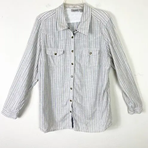 Dress Barn  White Striped Pattern Long Sleeve Button Up Shirt Size 2X