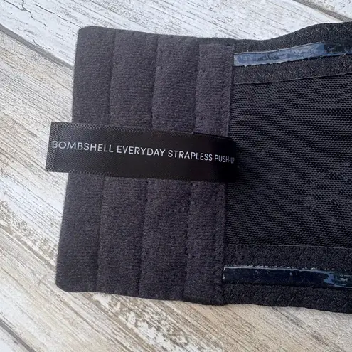 Torrid  Bra NWT Sz 46DDD Black Bombshell Everyday Lace Strapless Push Up Padded thumbnail 9