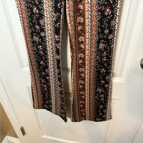 Floral Striped Women's Flare Pants Black Size M