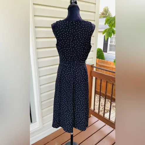 Elle Pretty midi dress NEW 🌹