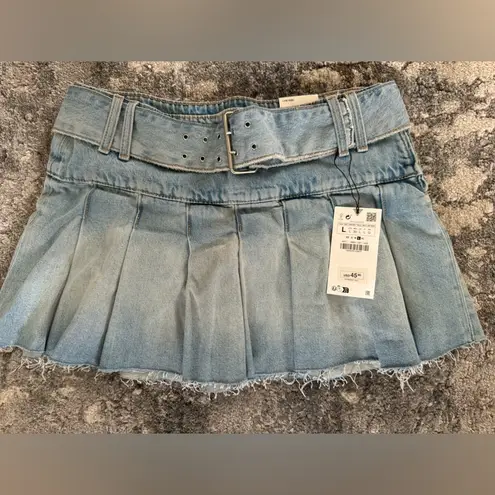 ZARA  Denim mini skirt with double belt and box pleats