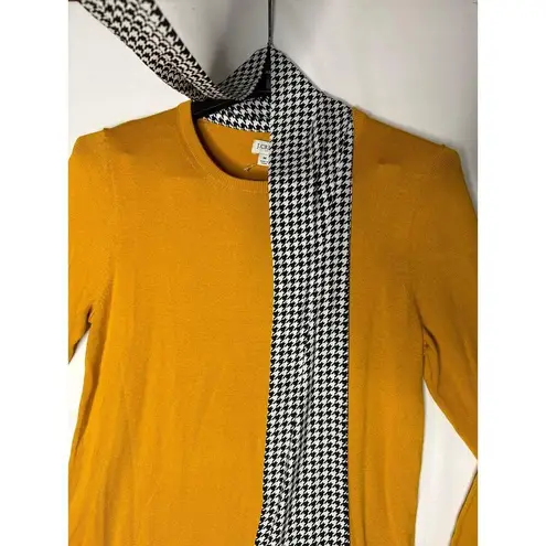 J.Crew NWT  Re Imagined Mustard crewneck sweater Houndstooth scarf size medium - Image 5