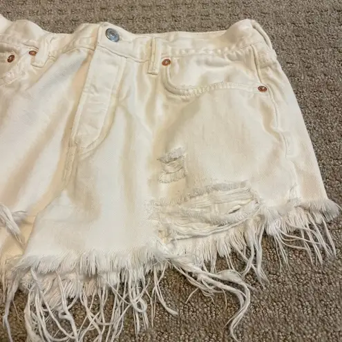 We The Free  White Distressed Cut Off Denim Shorts 27
