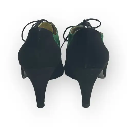 Vintage: Escada 𒀭 Lace Up Granny Heeled Ankle Booties 𒀭Black + Green Suede 𒀭9 Black