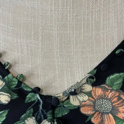 Sweet Wanderer cold shoulder top